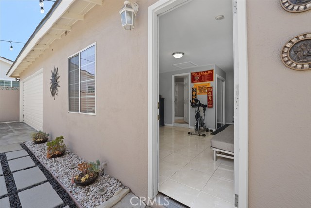 Detail Gallery Image 18 of 27 For 835 S Terri Ann Dr, West Covina,  CA 91791 - 3 Beds | 2/1 Baths