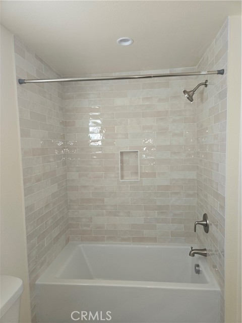 Detail Gallery Image 7 of 8 For 2332 B W 155th St, Gardena,  CA 90249 - 1 Beds | 1 Baths