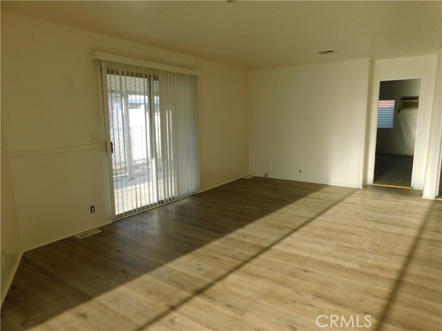 2230 Lake Park Drive, San Jacinto CA: https://media.crmls.org/medias/70b50089-2a96-4c64-9d1e-1b635d7a0408.jpg