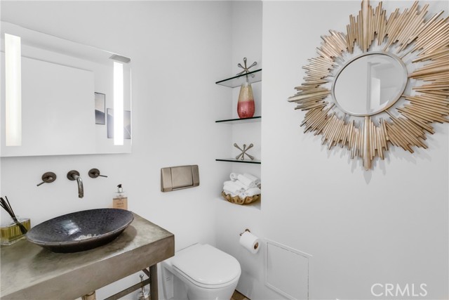 Detail Gallery Image 31 of 44 For 800 W 1st, Los Angeles,  CA 90012 - 2 Beds | 2/1 Baths