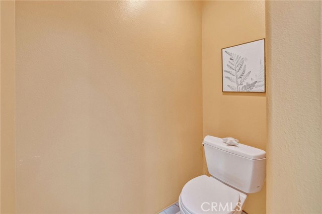 Detail Gallery Image 14 of 28 For 2825 Plaza Del Amo #106,  Torrance,  CA 90503 - 3 Beds | 2/1 Baths