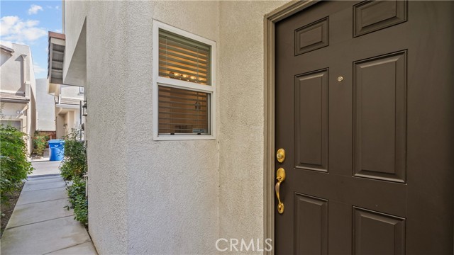 9001 Owensmouth Avenue, 3 photo 6