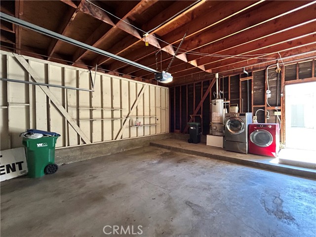15 Wintergreen, Irvine CA: https://media.crmls.org/medias/70b7123e-6009-44a5-a536-31c1692c2435.jpg