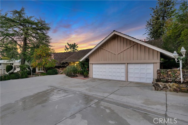 Front Image Thumbnail for CRSR26035997