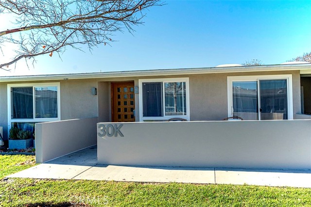 Detail Gallery Image 31 of 51 For 1462 Merion Way M2 - 30k,  Seal Beach,  CA 90740 - 2 Beds | 2 Baths