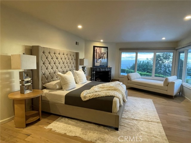 1 Maverick Lane, Rolling Hills, California 90274, 4 Bedrooms Bedrooms, ,4 BathroomsBathrooms,Residential,Sold,Maverick,PV21225523