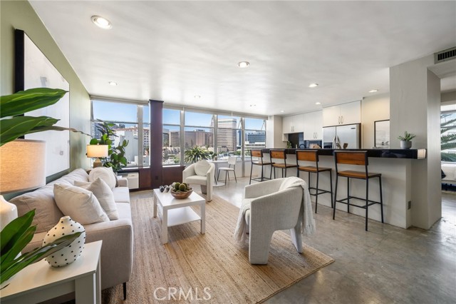 Detail Gallery Image 14 of 29 For 100 Atlantic Avenue #604, Long Beach,  CA 90802 - 2 Beds | 1 Baths