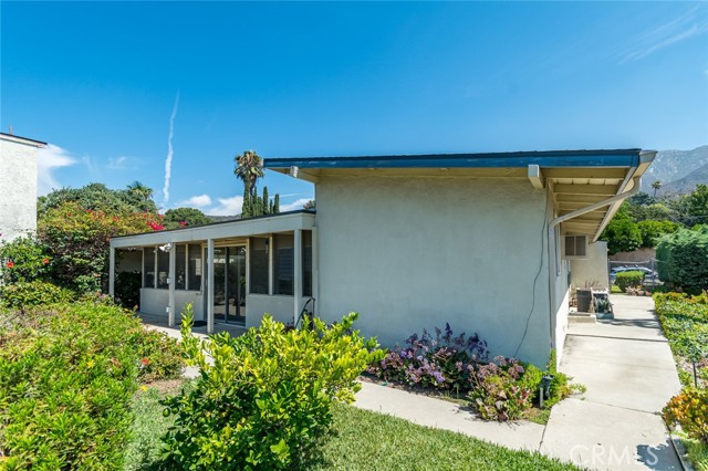 3614 Burritt Way, Glendale CA: https://media.crmls.org/medias/70b9e190-f3ef-4114-900e-3596189a4599.jpg