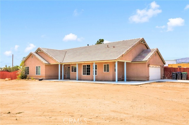 Detail Gallery Image 2 of 42 For 4615 Lindero St, Phelan,  CA 92371 - 3 Beds | 2 Baths