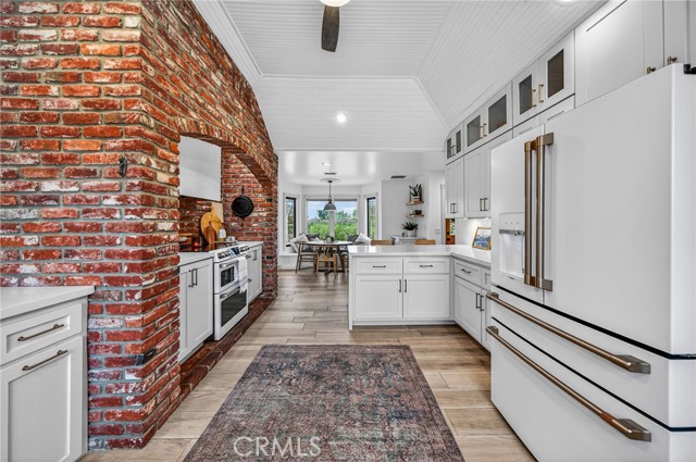 Detail Gallery Image 19 of 75 For 40333 Chaparral Dr, Temecula,  CA 92592 - 5 Beds | 4 Baths