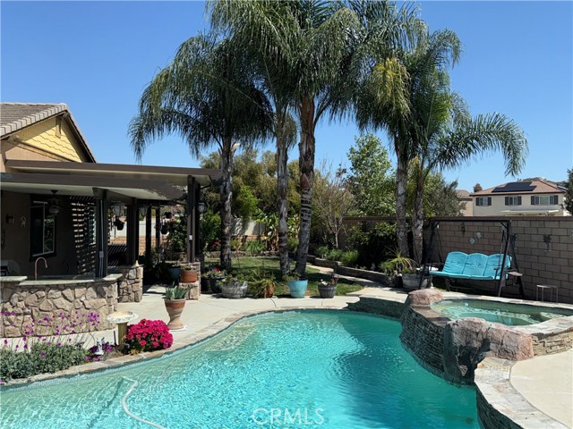 25279 Spur Branch Place, Menifee CA: https://media.crmls.org/medias/70ba46cf-b237-4ab2-93e2-6db3b3019c1f.jpg