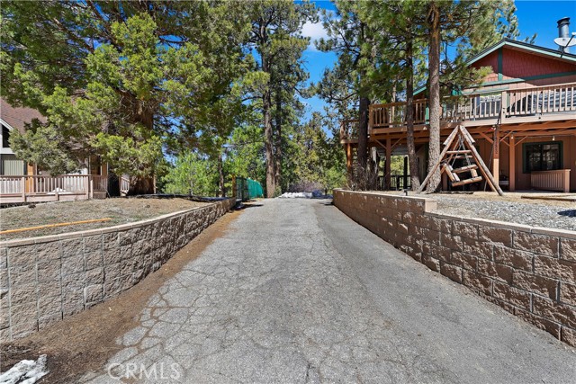 Detail Gallery Image 5 of 40 For 42422 Tioga Dr, Big Bear Lake,  CA 92315 - 3 Beds | 2 Baths