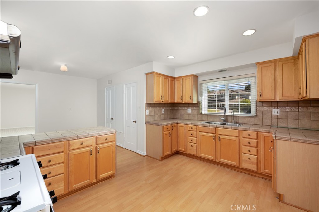 MLS #AR25243651 image #12