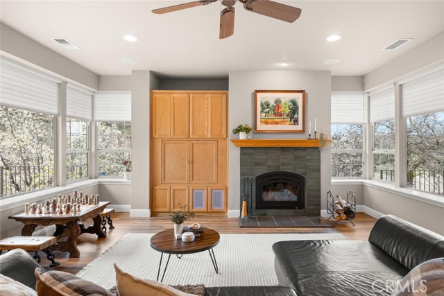 Detail Gallery Image 6 of 33 For 3512 Shadowtree, Chico,  CA 95928 - 3 Beds | 2 Baths