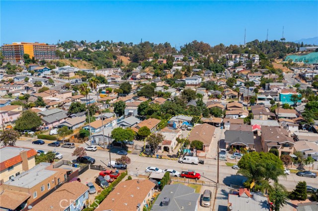 Detail Gallery Image 24 of 26 For 4141 Floral Dr, Los Angeles,  CA 90063 - 8 Beds | 3 Baths