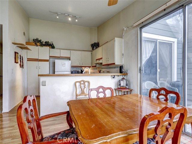 Image 11 of 49 For 12109 Sylvan River 131