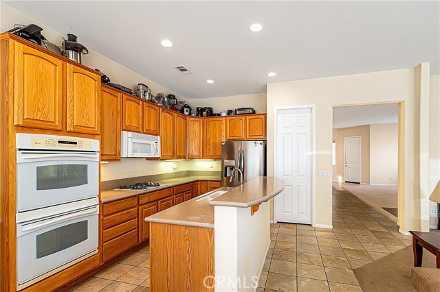 Detail Gallery Image 15 of 27 For 11002 Dandelion Ln, Apple Valley,  CA 92308 - 3 Beds | 2 Baths