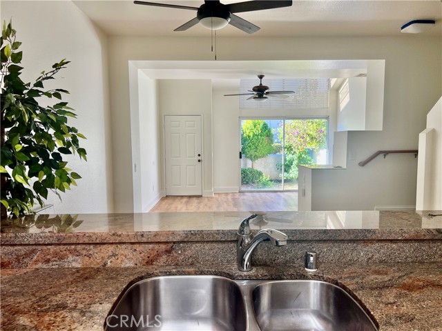 Detail Gallery Image 12 of 38 For 29581 Cara Way, Temecula,  CA 92591 - 2 Beds | 2/1 Baths