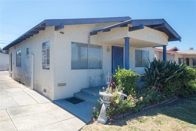 7029 4th Avenue, Los Angeles CA: https://media.crmls.org/medias/70be33bd-f072-4c1a-b3bf-69c5ca04ac45.jpg