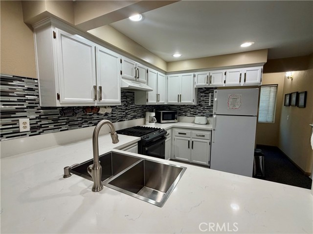 11308 Pinecrest, Twin Peaks, CA 92391