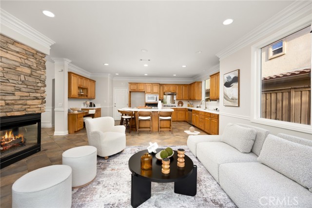 Detail Gallery Image 9 of 34 For 3425 Fionna Pl, West Covina,  CA 91792 - 5 Beds | 3 Baths