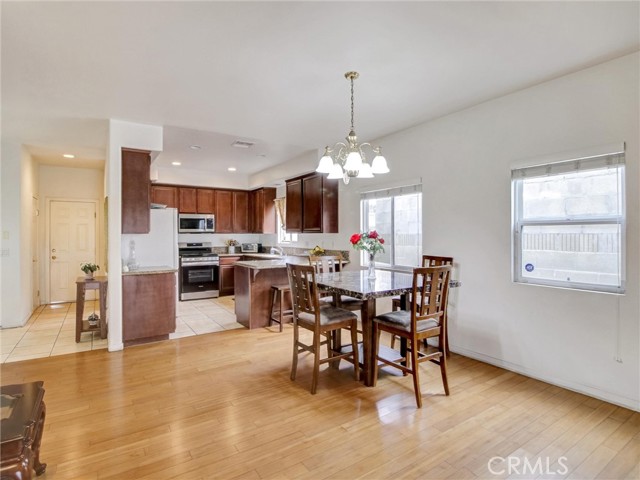 Detail Gallery Image 19 of 50 For 619 E Realty St, Carson,  CA 90745 - 3 Beds | 2/1 Baths