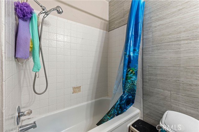 Detail Gallery Image 17 of 43 For 442 N Victoria, San Jacinto,  CA 92583 - 3 Beds | 2/1 Baths