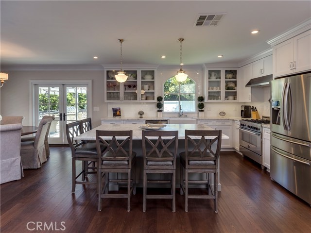 1811 Santa Rena Drive, Rancho Palos Verdes, California 90275, 4 Bedrooms Bedrooms, ,3 BathroomsBathrooms,Residential,Sold,Santa Rena,PV17155978