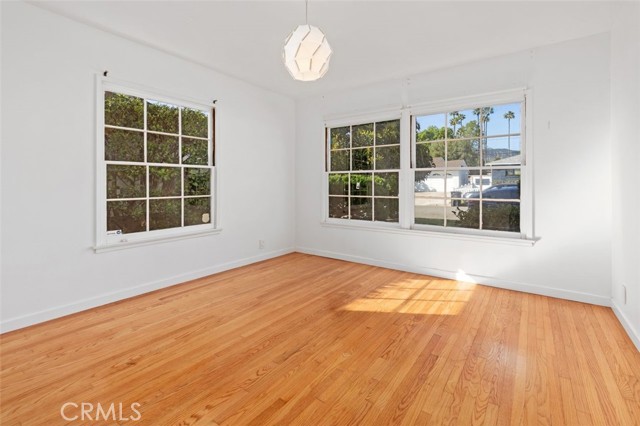 Detail Gallery Image 25 of 37 For 738 Stonehurst Dr, Altadena,  CA 91001 - 2 Beds | 1 Baths