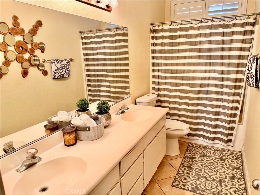 MLS #IV25222693 image #27