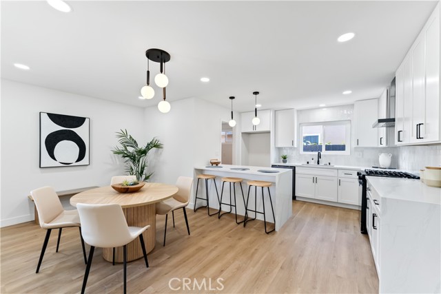 Detail Gallery Image 18 of 44 For 2514 S Rita Way, Santa Ana,  CA 92704 - 3 Beds | 2 Baths