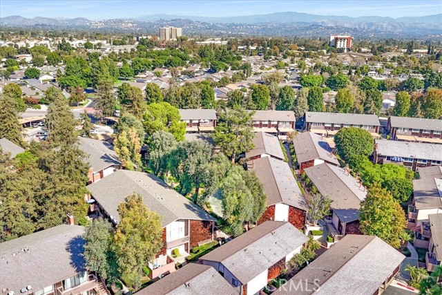 Detail Gallery Image 38 of 44 For 1044 Cabrillo Park #B,  Santa Ana,  CA 92701 - 2 Beds | 1 Baths