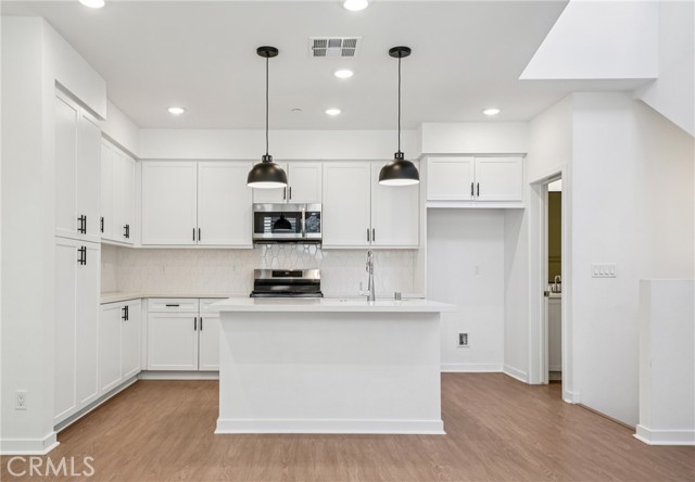 Front Image Thumbnail for CRRS25273713