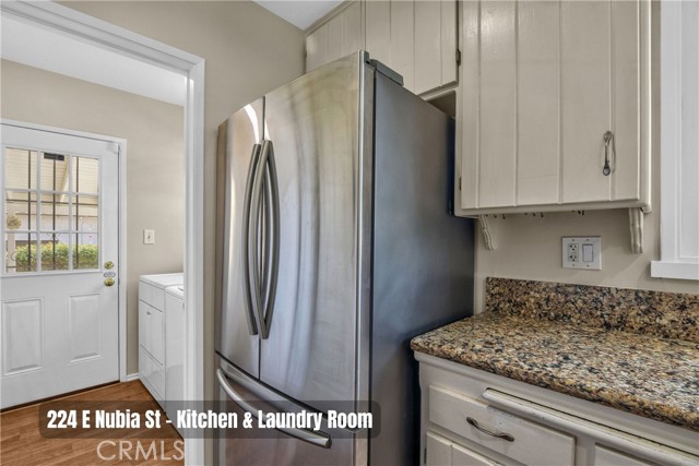 224 E Nubia Street, Covina CA: https://media.crmls.org/medias/70c27b92-2a65-45d9-ab46-626b31085192.jpg