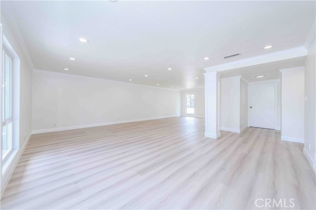 Detail Gallery Image 4 of 32 For 996 S Hilda St, Anaheim,  CA 92806 - 4 Beds | 2 Baths