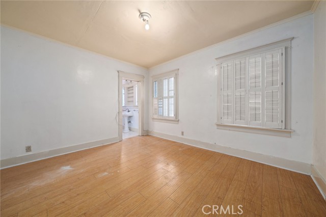 1412 S Victoria Avenue, Los Angeles CA: https://media.crmls.org/medias/70c33134-a931-4fef-a469-f7d6584e5480.jpg