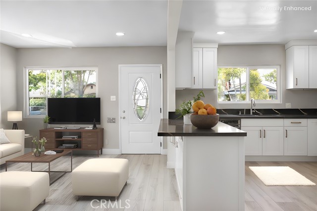 5021 Harbor Street, Commerce CA: https://media.crmls.org/medias/70c368eb-7cc9-440a-8d14-2c0c1062aa6b.jpg