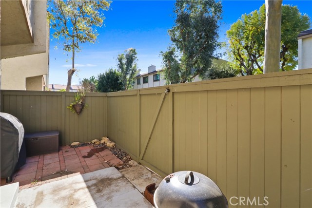 Detail Gallery Image 32 of 32 For 2000 W Palmyra Apt 29, Orange,  CA 92868 - 3 Beds | 2/1 Baths