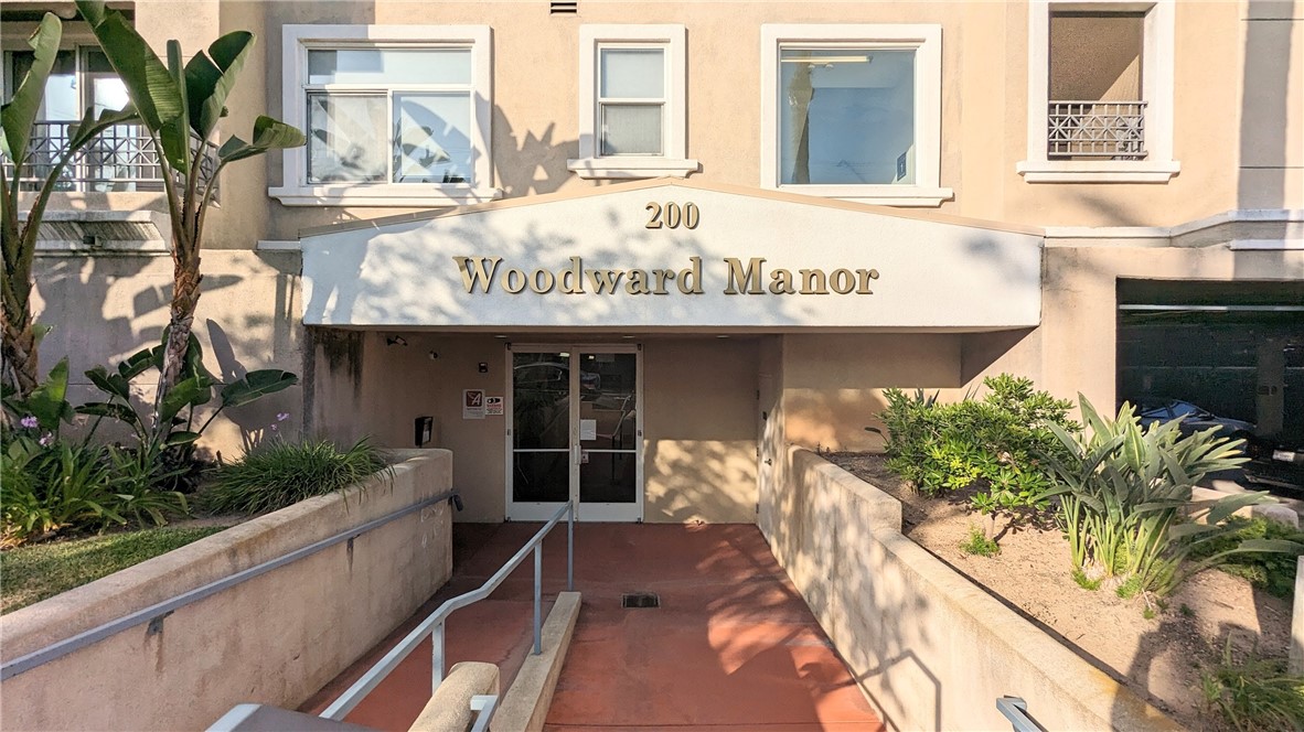 Detail Gallery Image 2 of 14 For 200 N 5th St #309,  Alhambra,  CA 91801 - 2 Beds | 2 Baths