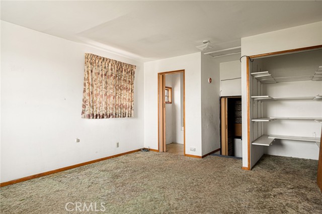 3061 W Oregon Street, Rialto CA: https://media.crmls.org/medias/70c5c159-c129-4980-aea7-7fe35f41f0ff.jpg