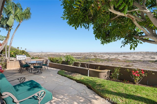 1201 E Balboa Boulevard, Newport Beach CA: https://media.crmls.org/medias/70c5d134-45fb-4730-bdb1-7f6a366d77c1.jpg