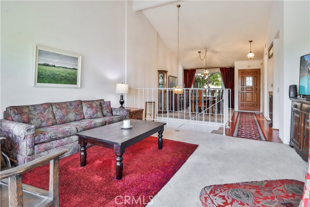 Detail Gallery Image 17 of 38 For 19501 Rinaldi St #73,  Porter Ranch,  CA 91326 - 3 Beds | 2/1 Baths