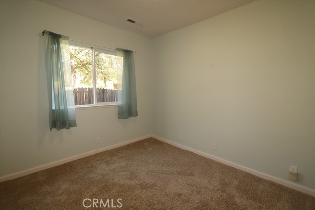 Detail Gallery Image 9 of 29 For 16345 19th Ave, Clearlake,  CA 95422 - 3 Beds | 2 Baths