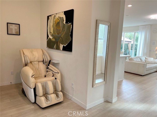 20910 Jennings Way, Newhall CA: https://media.crmls.org/medias/70c81ec8-b29d-4c49-b1c8-6e5df0a48e9c.jpg