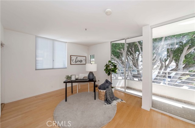 Detail Gallery Image 17 of 43 For 938 2nd St #301,  Santa Monica,  CA 90403 - 2 Beds | 2/1 Baths