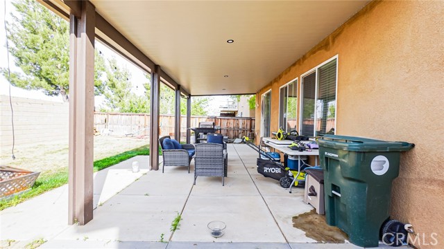 Detail Gallery Image 40 of 41 For 11938 Tiffany, Victorville,  CA 92392 - 4 Beds | 3 Baths