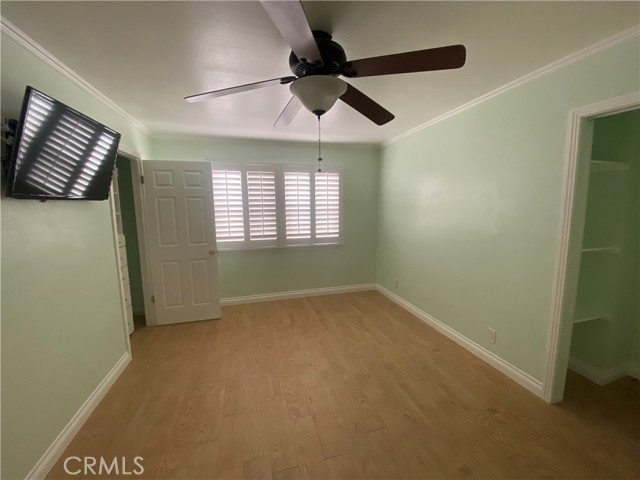 Detail Gallery Image 10 of 14 For 7107 E Aivlis, Long Beach,  CA 90815 - 4 Beds | 2 Baths