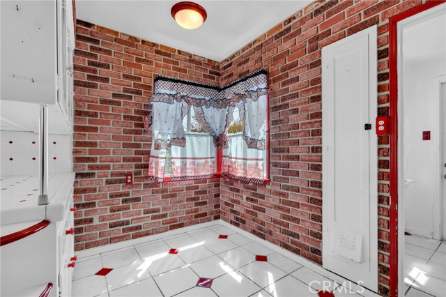 Detail Gallery Image 40 of 61 For 2394 Sherwood Rd, San Marino,  CA 91108 - 3 Beds | 2 Baths