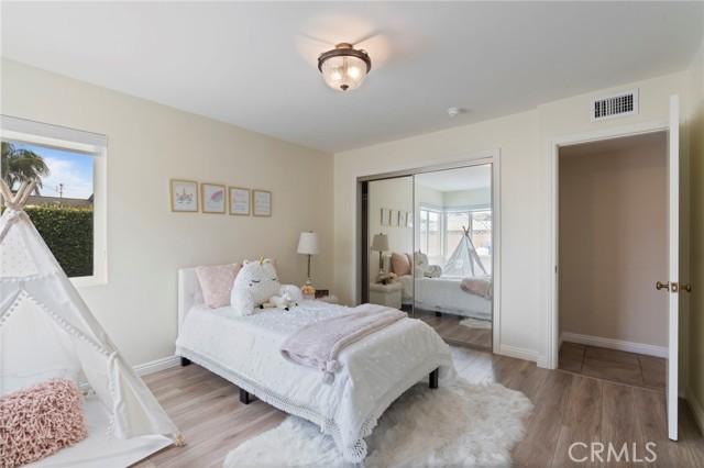 3340 Hillrose Dr, Rossmoor CA: https://media.crmls.org/medias/70c9a6dd-6233-4b88-9ada-da931f41bcae.jpg