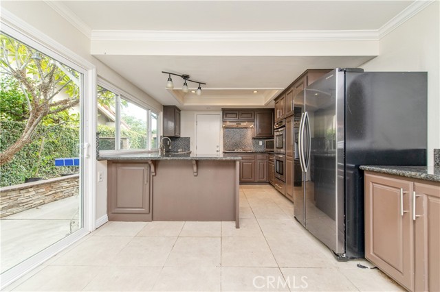 Detail Gallery Image 17 of 43 For 15305 Moulins Cir, Irvine,  CA 92604 - 4 Beds | 2/1 Baths
